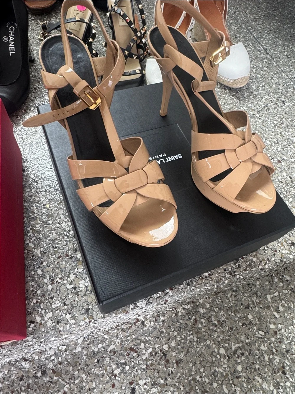 Saint Laurent Beige Patent Leather Knotted T-Strap Heels - Picture 1 of 5